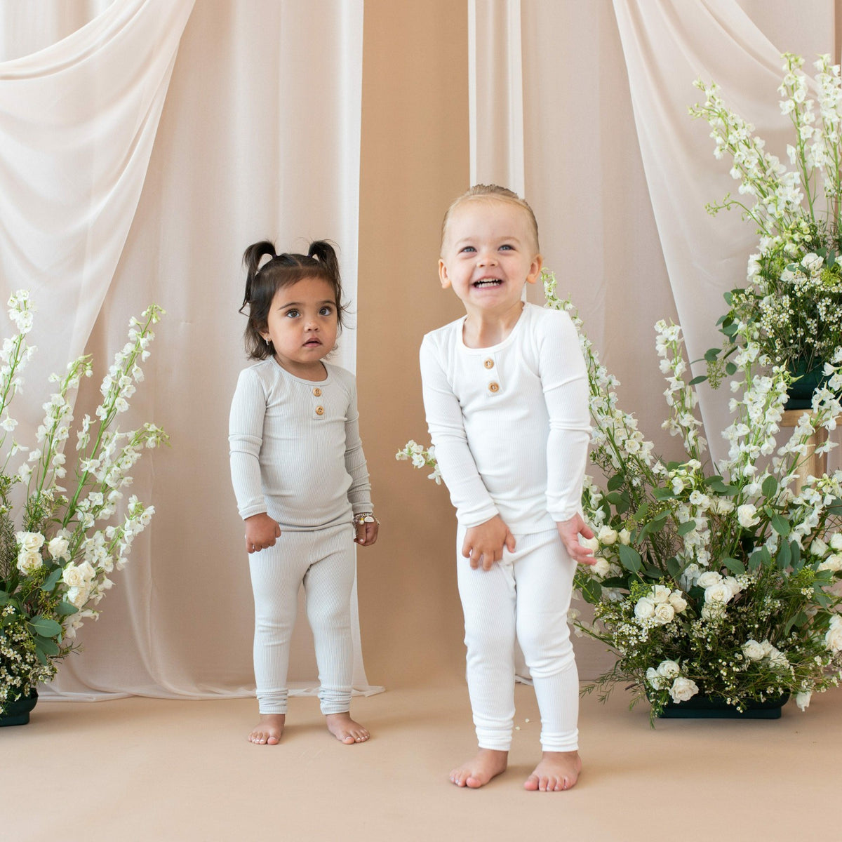 Ribbed Henley Set in Cloud | Kyte Baby