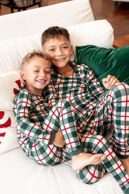 Long Sleeve Pajamas in Holiday Plaid | Kyte Baby
