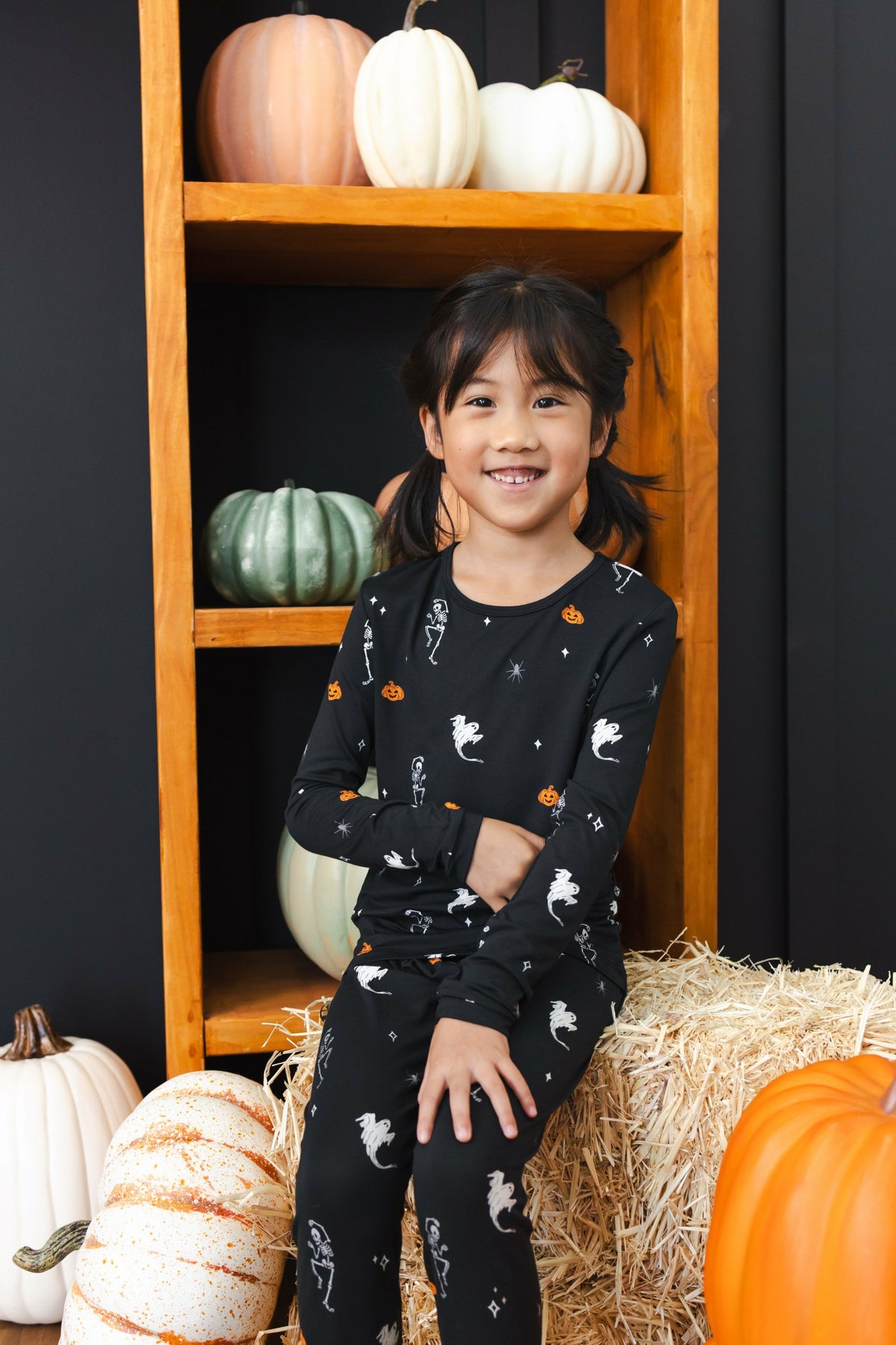 Long Sleeve Pajamas in Halloween Friends | Kyte Baby