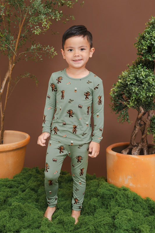 Long Sleeve Pajamas in Groot | Kyte Baby