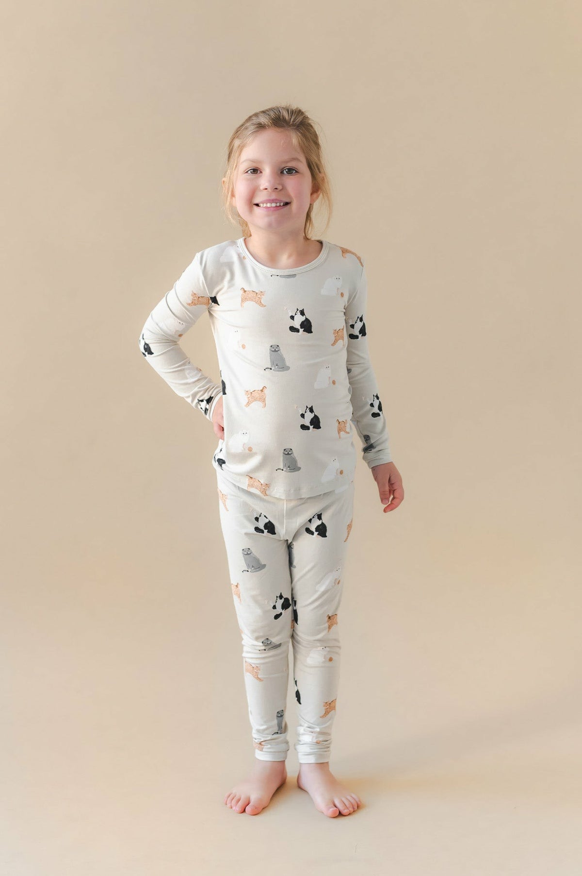 Long Sleeve Pajamas in Fluffy Cat | Kyte Baby