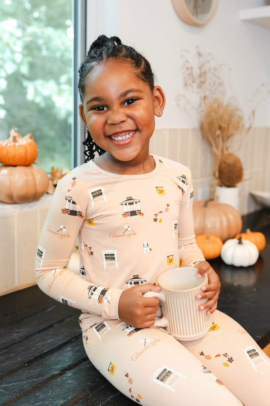 Long Sleeve Pajamas in Gilmore Girls | Kyte Baby