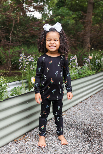 Long Sleeve Pajamas in Midnight Wildflower | Kyte Baby