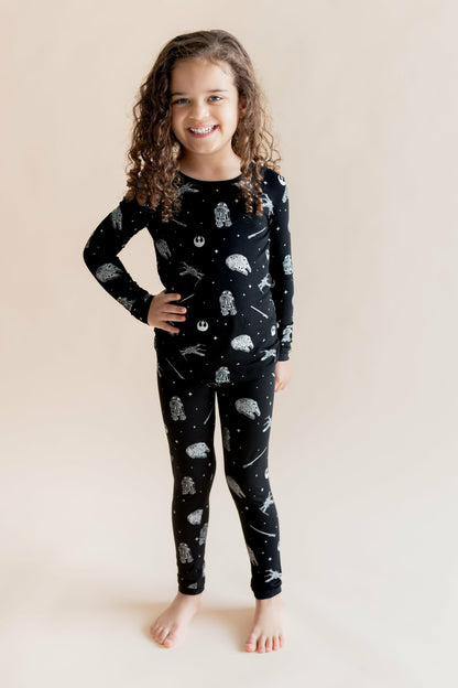 Long Sleeve Pajamas in STAR WARS™ | Kyte Baby