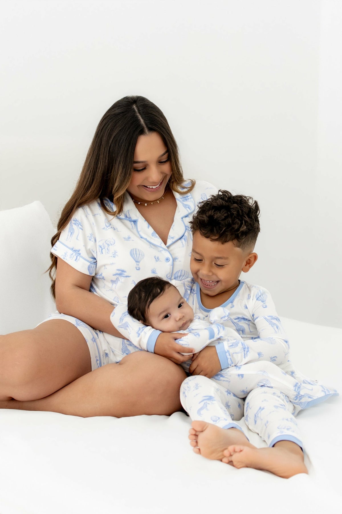 Long Sleeve Pajamas in Toile Safari | Kyte Baby