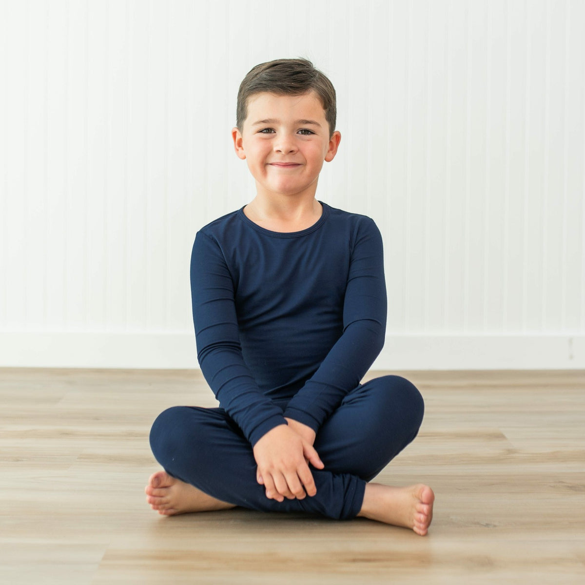 Long Sleeve Pajamas in Navy | Kyte Baby