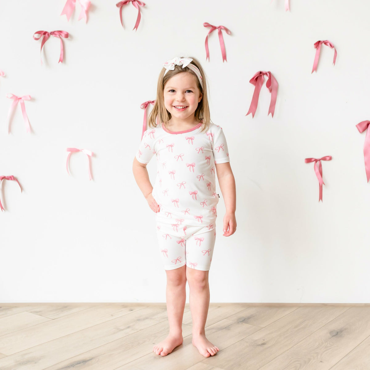 Short Sleeve Pajamas in Bow | Kyte Baby