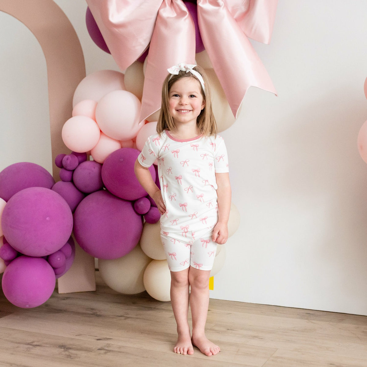 Short Sleeve Pajamas in Bow | Kyte Baby