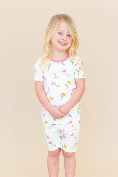 Short Sleeve Pajamas in Tulip | Kyte Baby