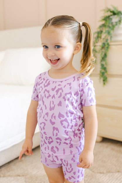 Short Sleeve Pajamas in Thistle Leopard | Kyte Baby
