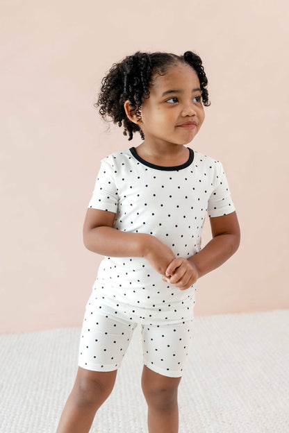 Short Sleeve Pajamas in Midnight Polka Dot | Kyte Baby