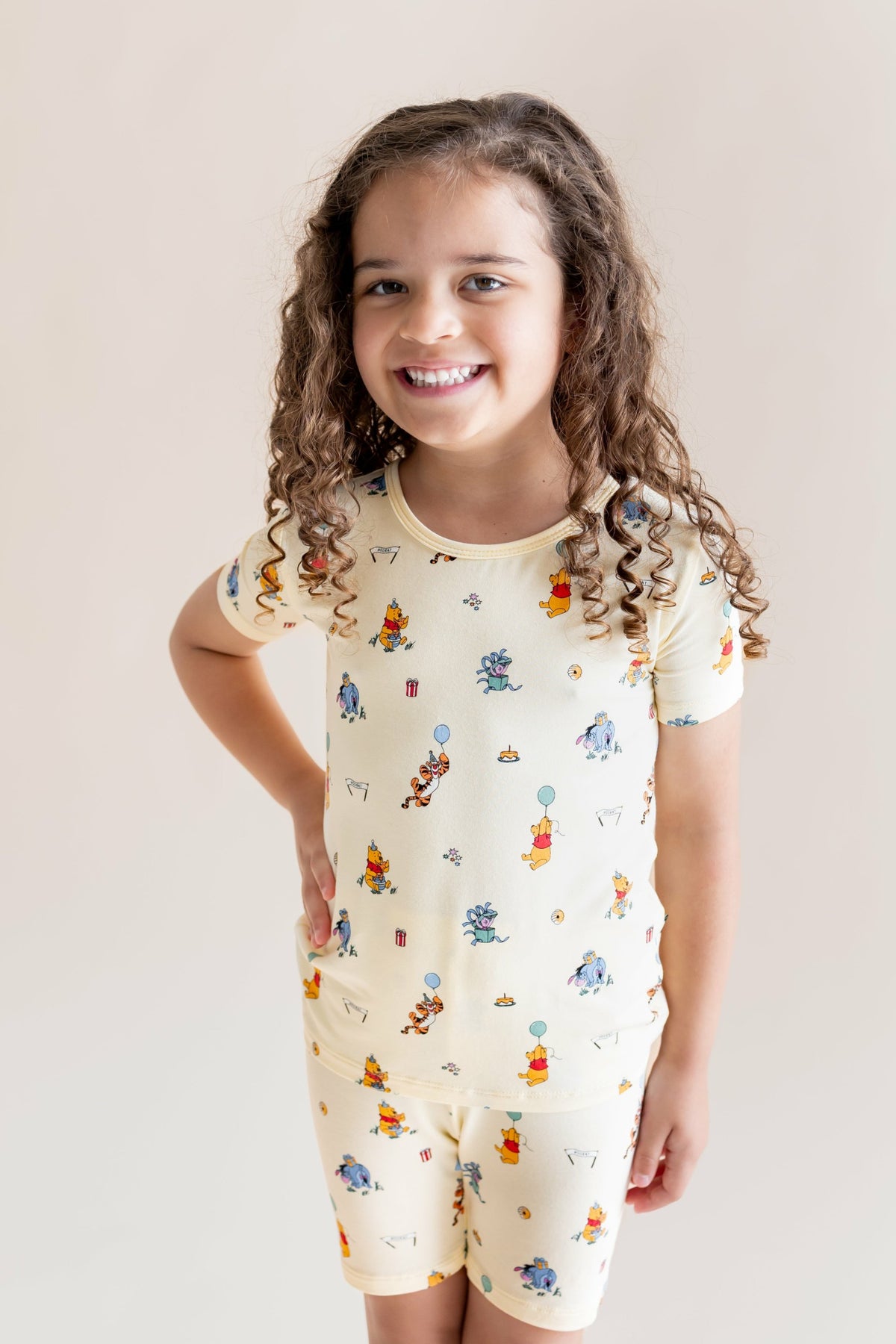 Short Sleeve Pajamas in Winnie the Pooh Celebration | Kyte Baby