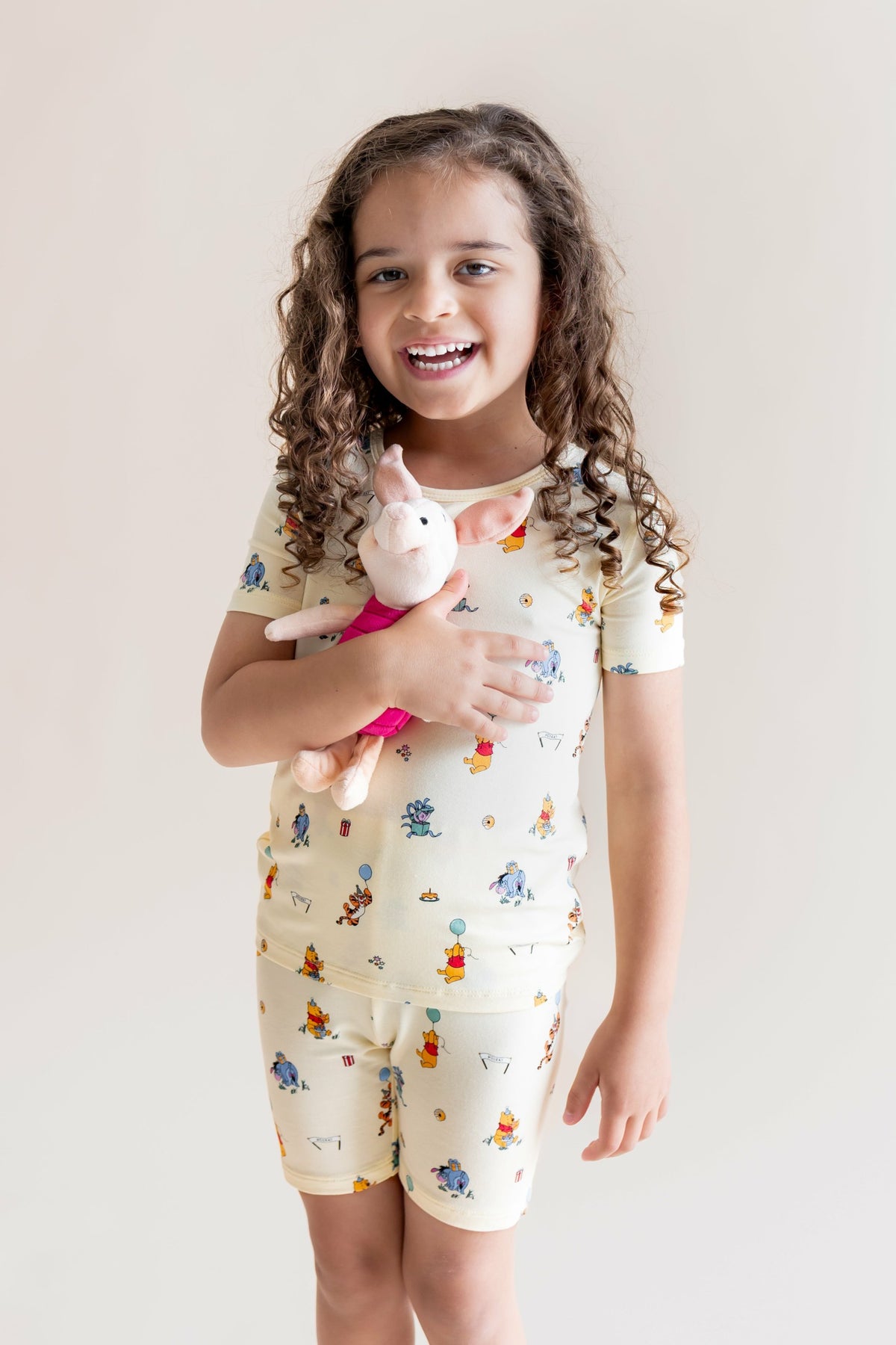 Short Sleeve Pajamas in Winnie the Pooh Celebration | Kyte Baby
