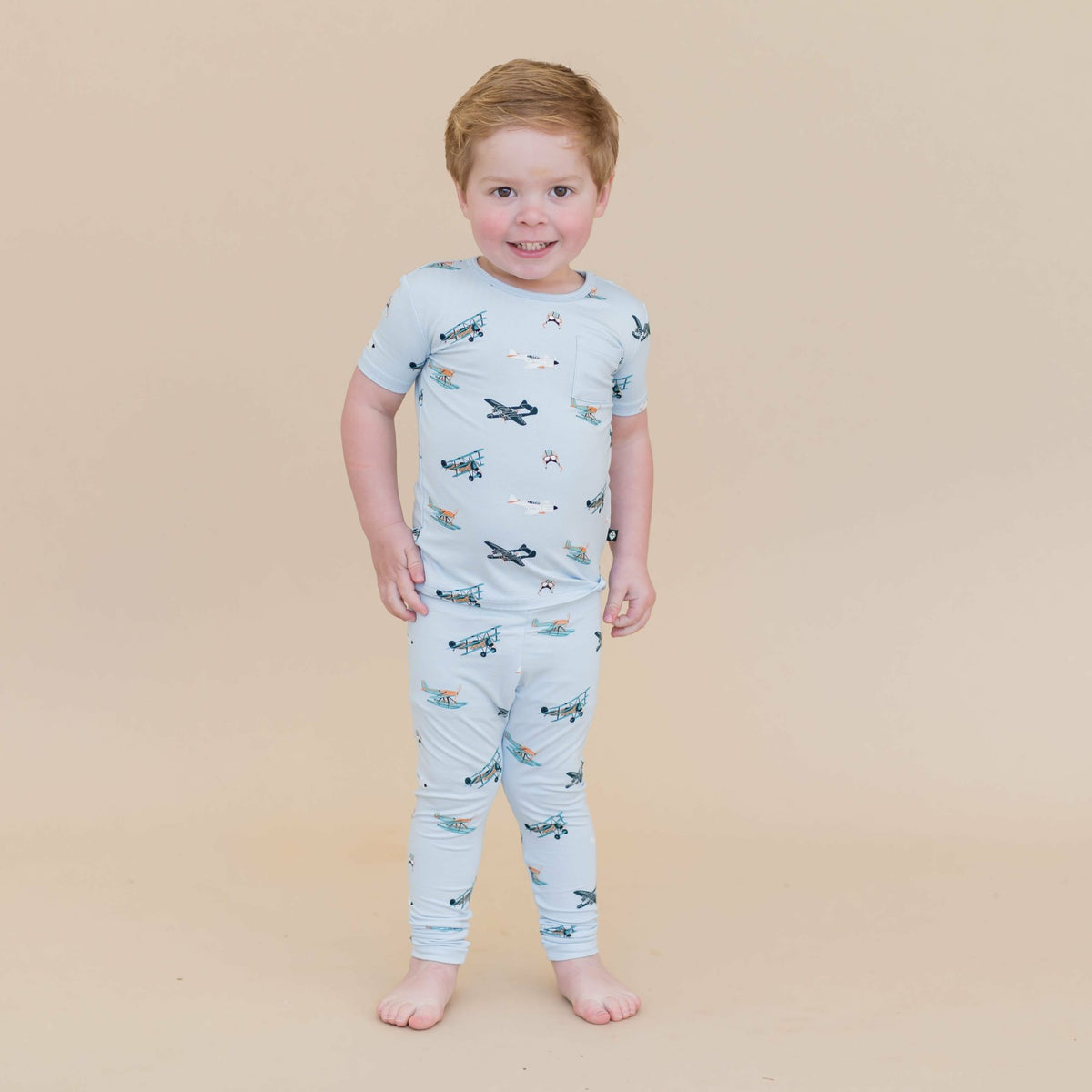 Short Sleeve with Pants Pajamas in Take Off | Kyte Baby