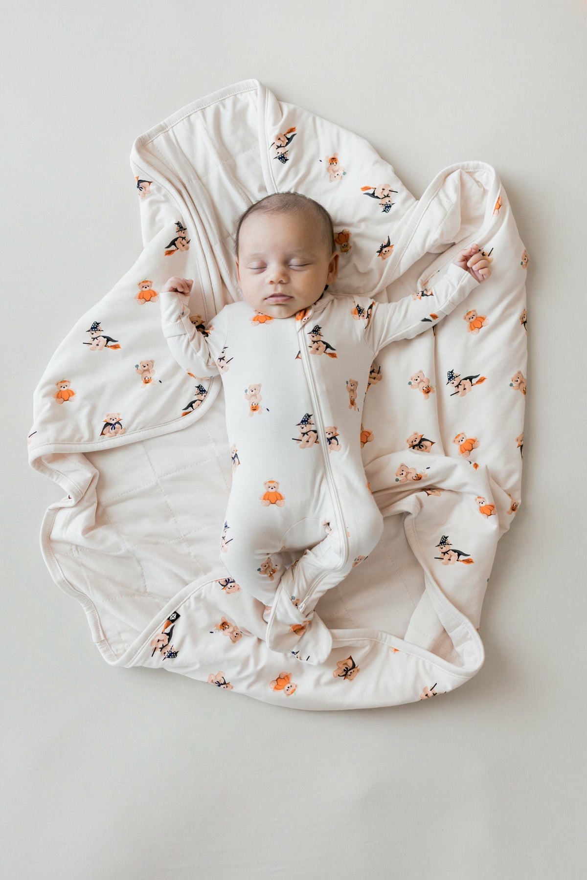 Baby Blanket in Halloween Teddy 1.0 | Kyte Baby