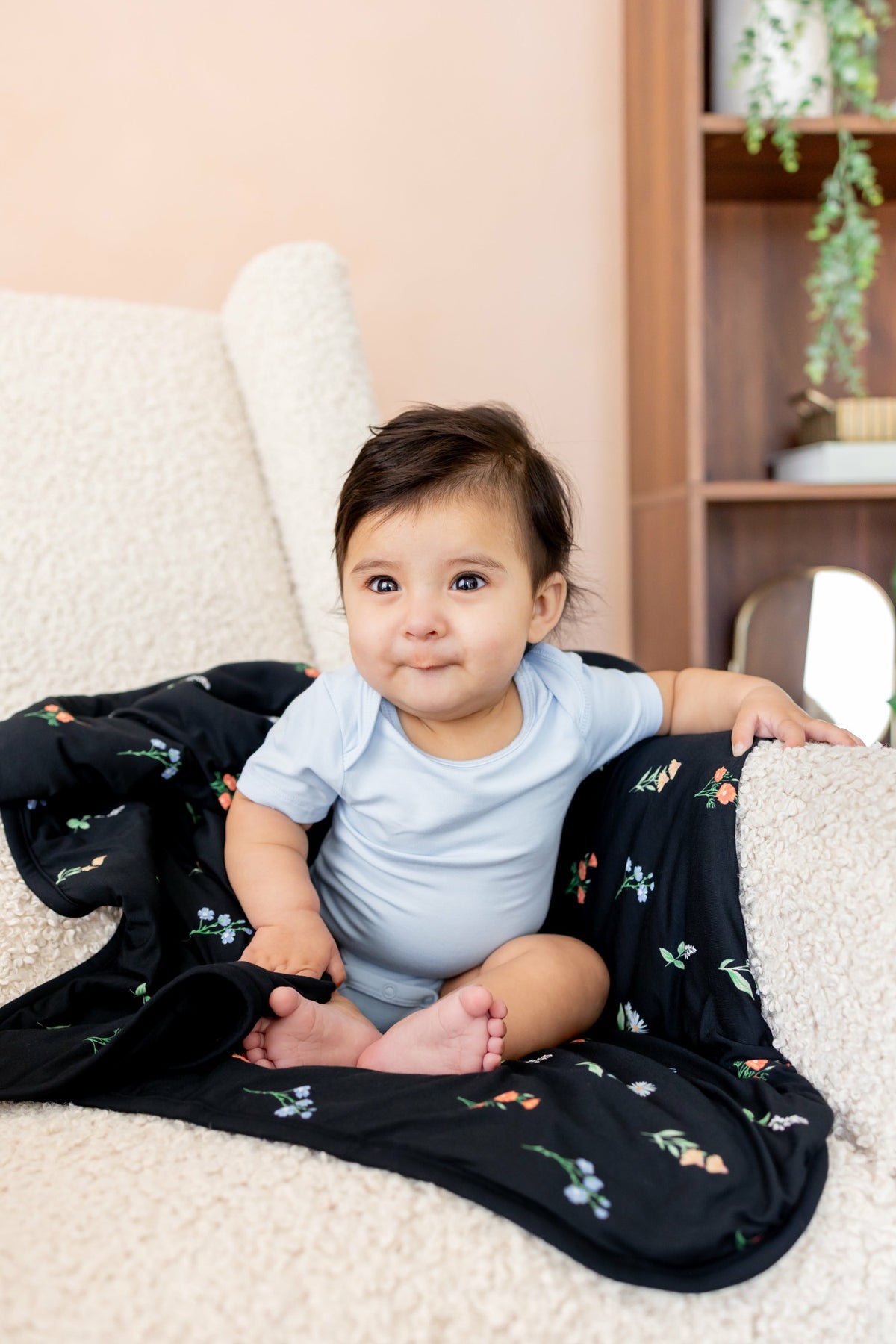 Baby Blanket in Midnight Wildflower 1.0 | Kyte Baby