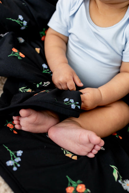 Baby Blanket in Midnight Wildflower 1.0 | Kyte Baby