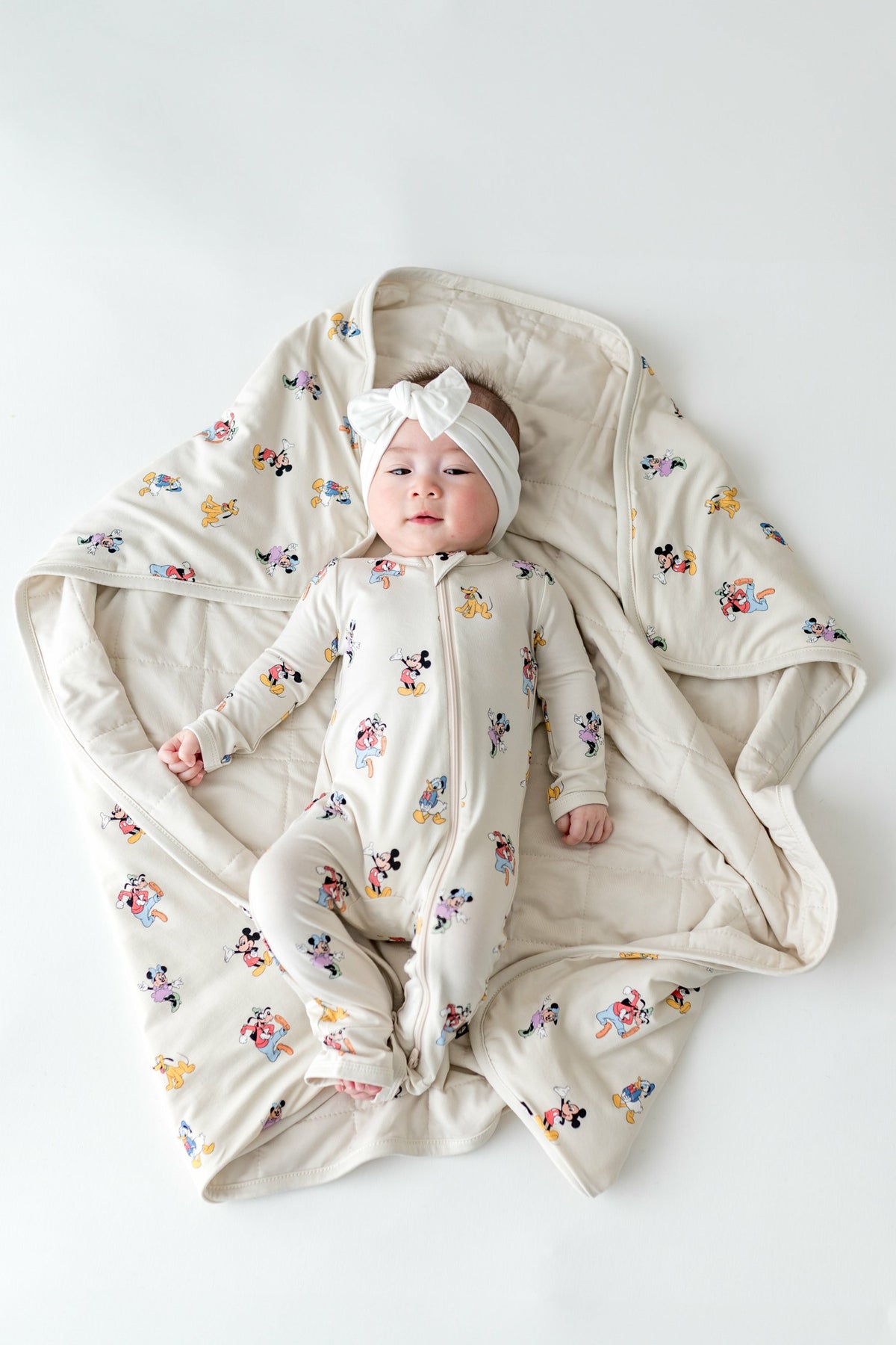 Baby Blanket in Mickey Mouse and Friends 1.0 | Kyte Baby