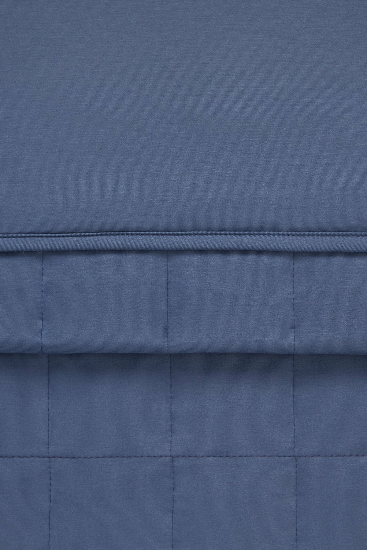 Youth Blanket in Oxford 2.5 | Kyte Baby