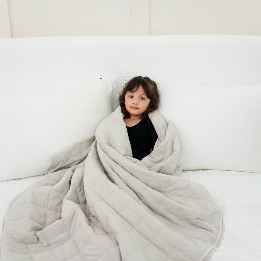 Youth Blanket in Oat 2.5 | Kyte Baby