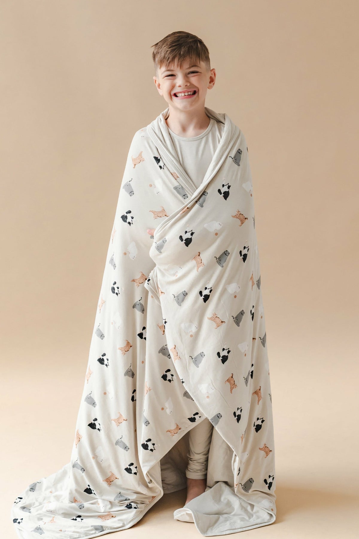 Youth Blanket in Fluffy Cat 1.0 | Kyte Baby
