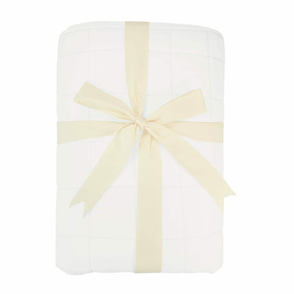 Youth Blanket in Cloud 2.5 | Kyte Baby