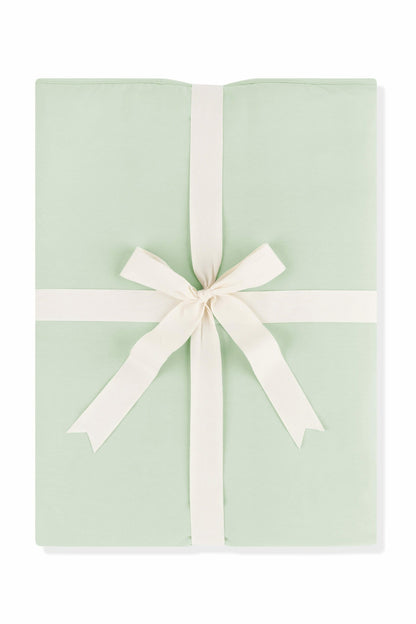Youth Blanket in Basil 1.0 | Kyte Baby