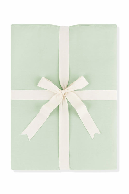 Youth Blanket in Basil 1.0 | Kyte Baby