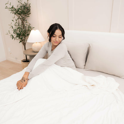 Adult Quilted Blanket in Cloud 1.0 | Kyte Baby