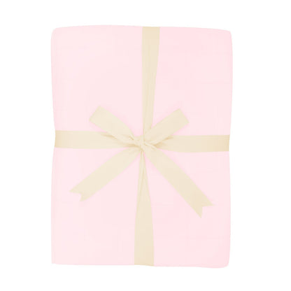 Adult Quilted Blanket in Sakura 1.0 | Kyte Baby