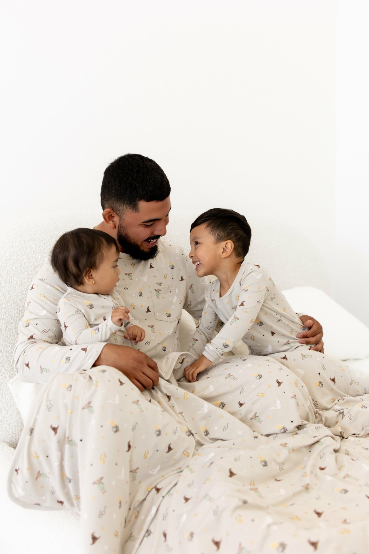 Adult Quilted Blanket in Starry Icon 2.5 | Kyte Baby