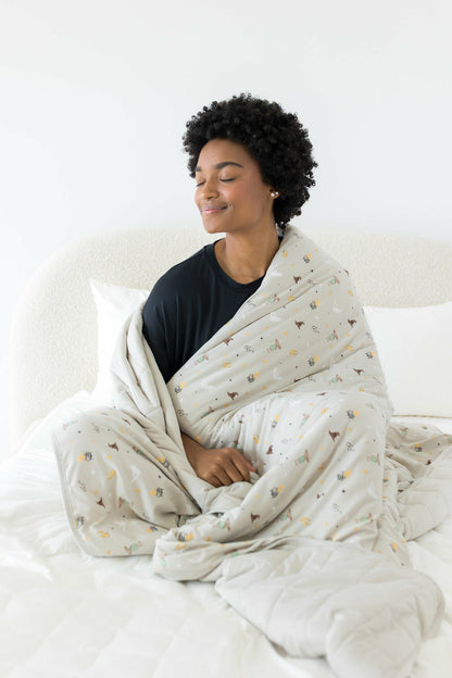 Adult Quilted Blanket in Starry Icon 2.5 | Kyte Baby