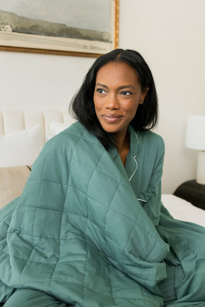 Adult Quilted Blanket in Pine 2.5 | Kyte Baby