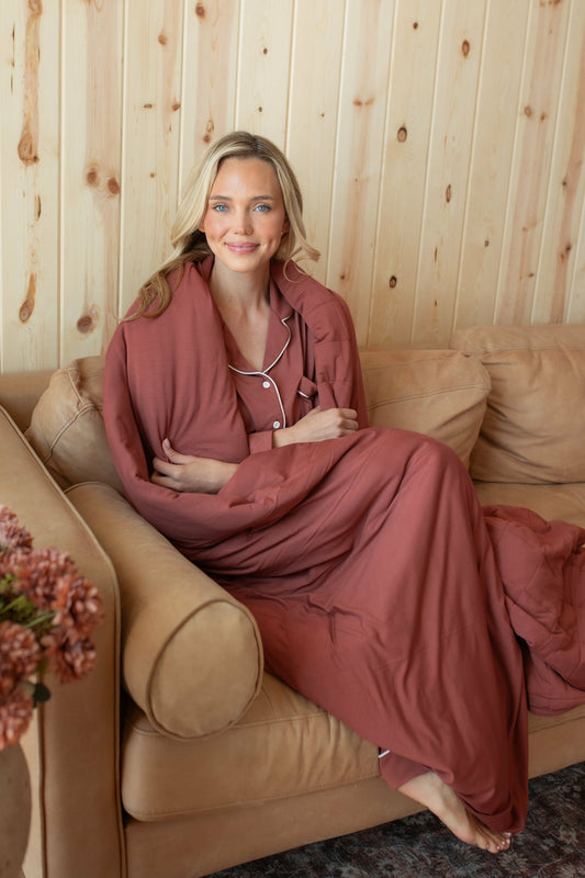 Adult Quilted Blanket in Ember 2.5 | Kyte Baby