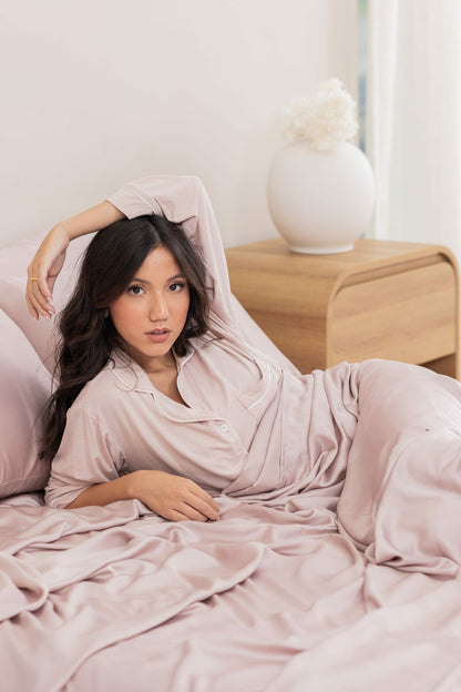 Bamboo Sateen Sheet Set in Rose Quartz | Kyte Baby