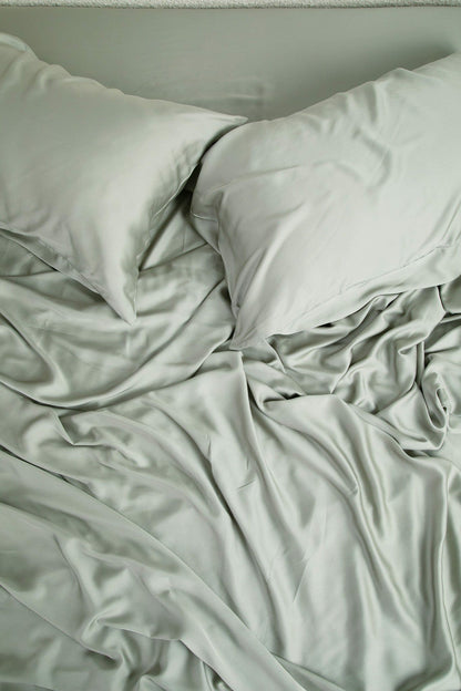 Bamboo Sateen Sheet Set in Eucalyptus | Kyte Baby