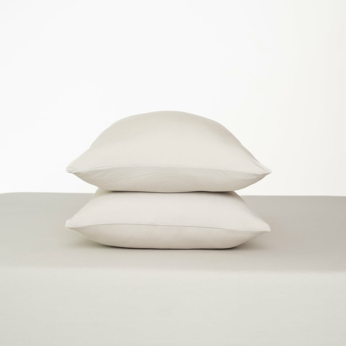 Fitted Sheet & Pillowcases Oat | Kyte Baby