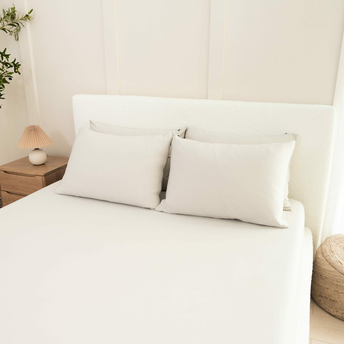 Fitted Sheet & Pillowcases Oat | Kyte Baby
