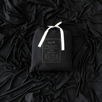 Fitted Sheet & Pillowcases Midnight | Kyte Baby