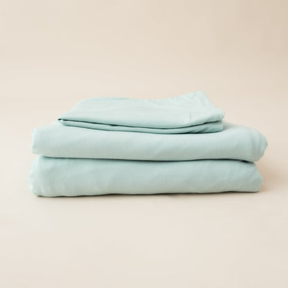 Fitted Sheet & Pillowcases Sage | Kyte Baby