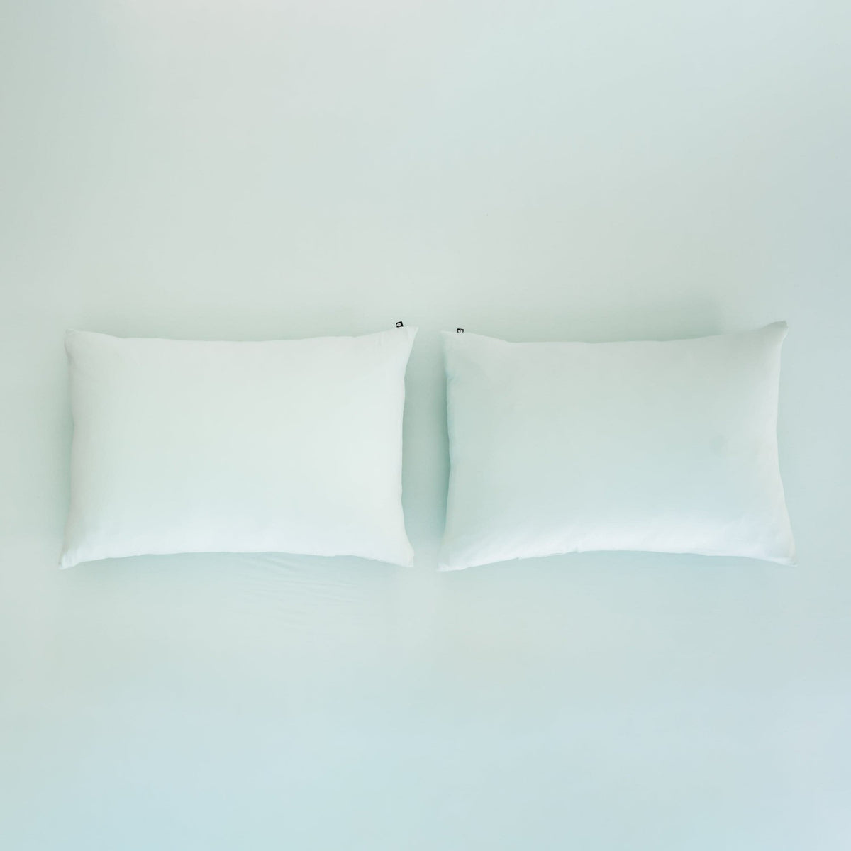 Fitted Sheet & Pillowcases Sage | Kyte Baby