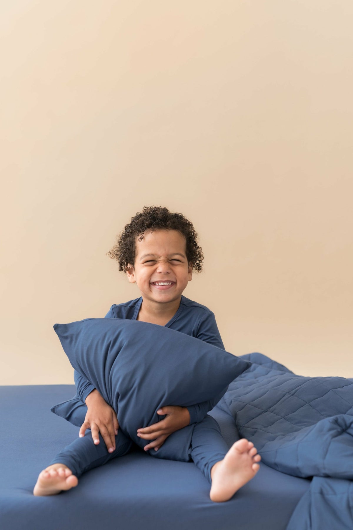 Toddler Pillowcase in Oxford | Kyte Baby