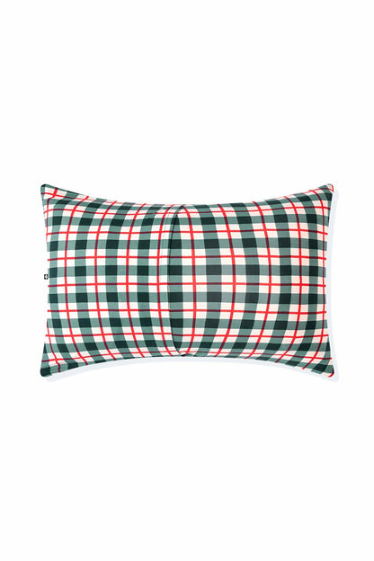 Standard Pillowcase in Holiday Plaid | Kyte Baby