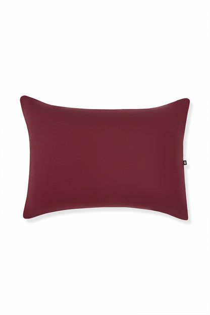 Toddler Pillowcase in Burgundy | Kyte Baby