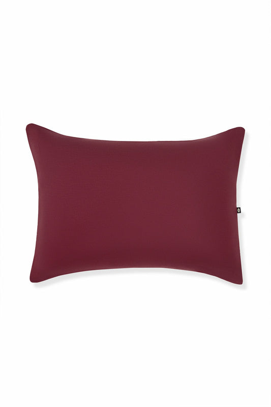 Toddler Pillowcase in Burgundy | Kyte Baby