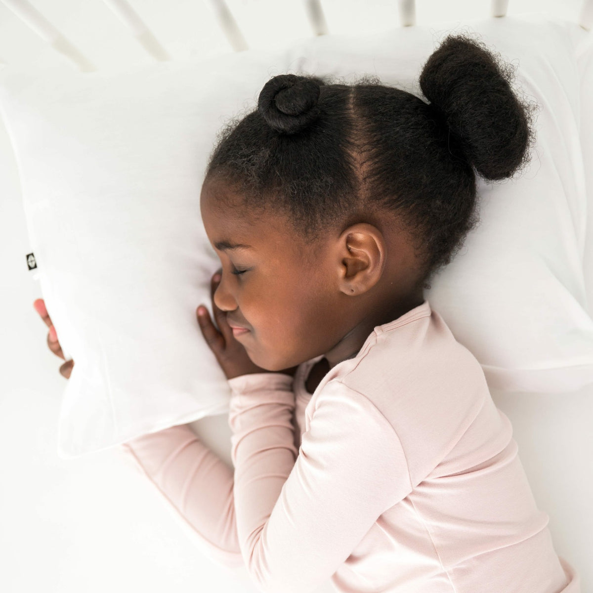 Toddler Pillowcase in Cloud | Kyte Baby