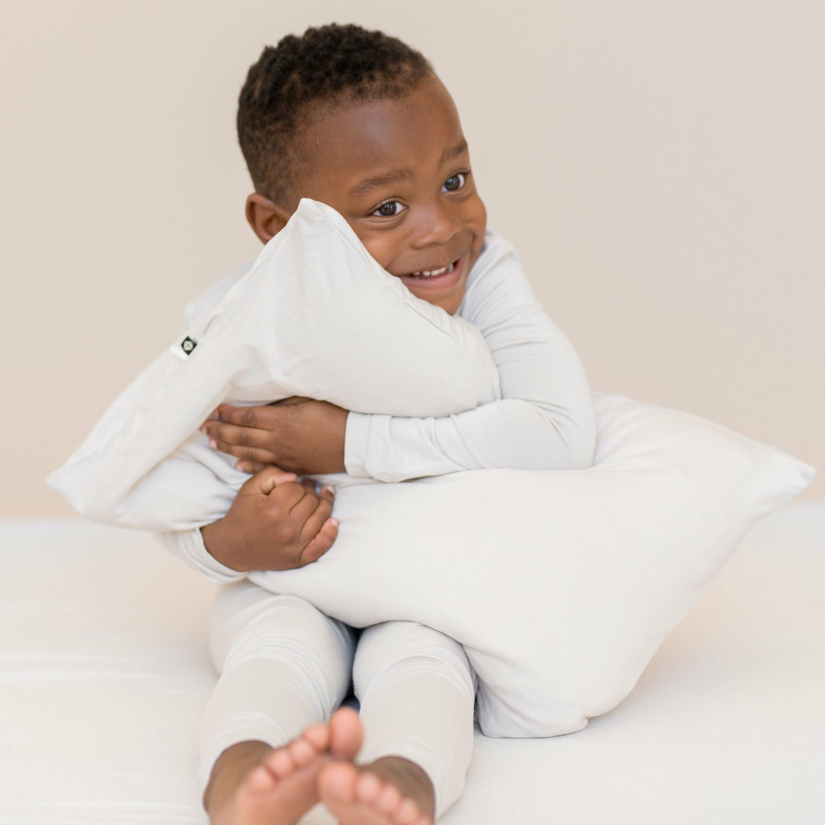 Toddler Pillowcase in Oat | Kyte Baby
