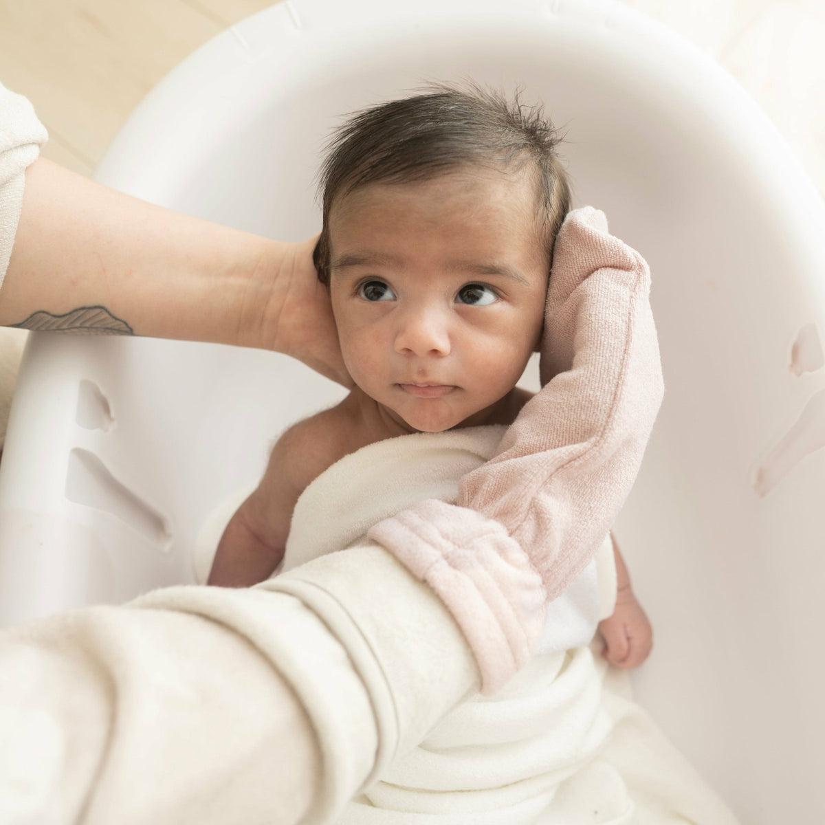 Terry Bath Mitt in Blush | Kyte Baby