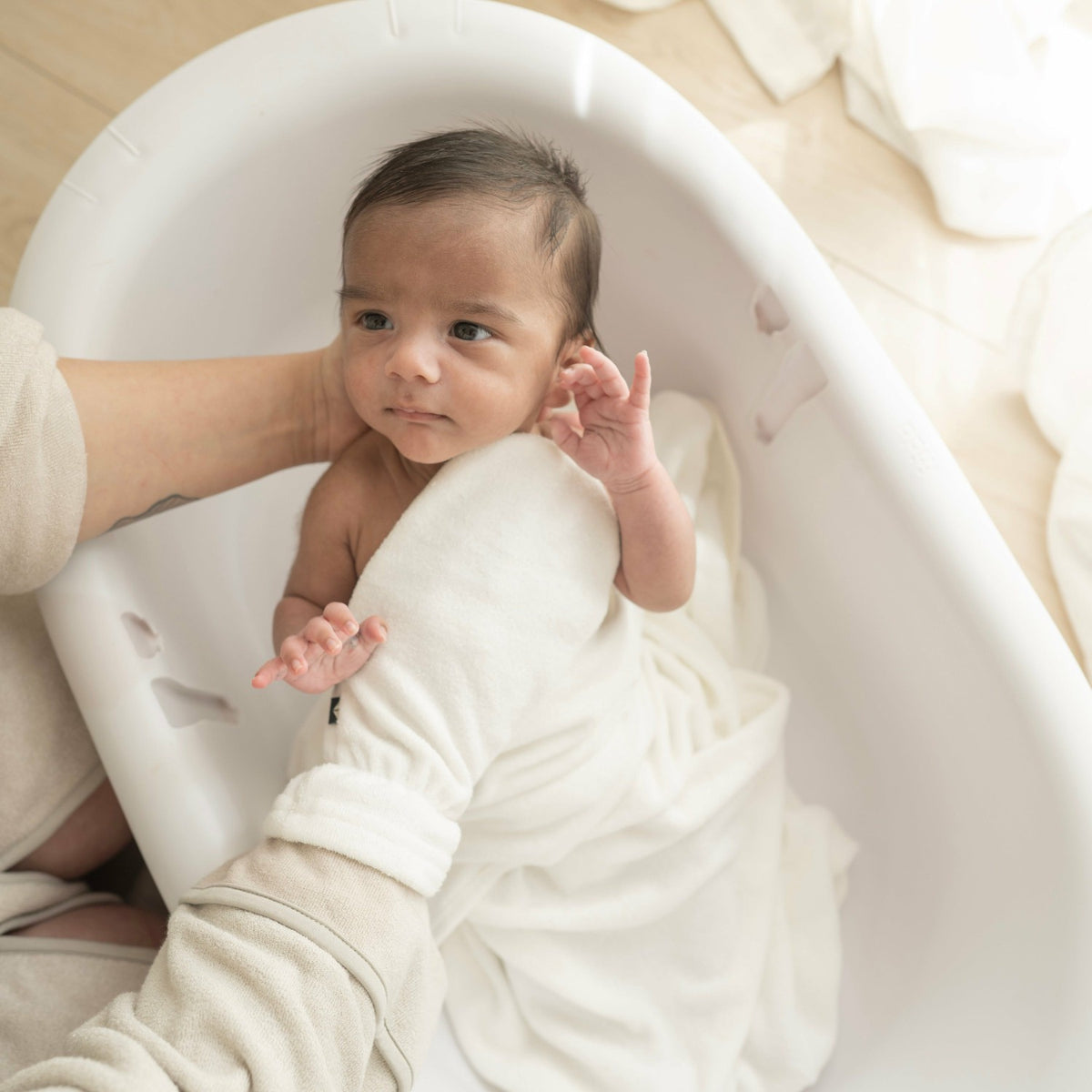 Terry Bath Mitt in Cloud | Kyte Baby