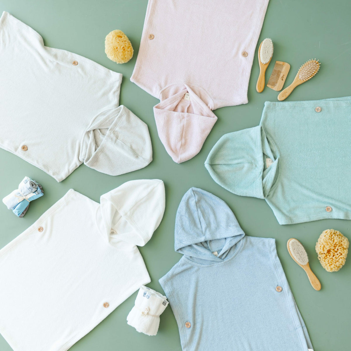 Swim Poncho in Oat | Kyte Baby